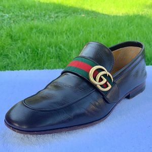 Gucci Quentin Leather Loafer With GG Web